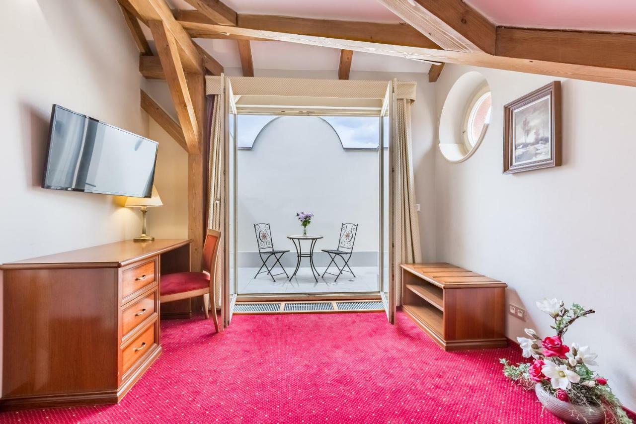 Hotel Caruso Old Town Praga Zewnętrze zdjęcie
