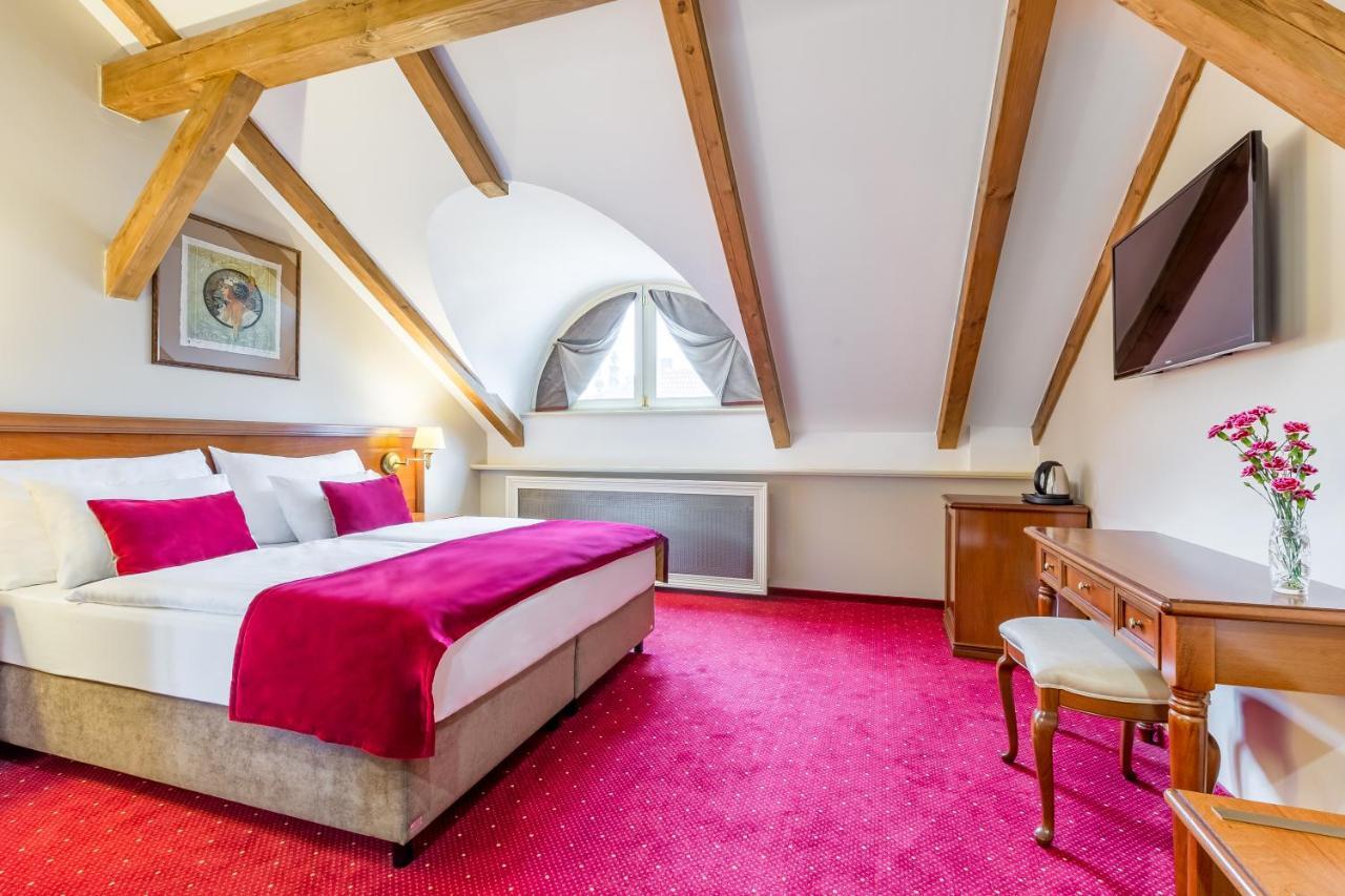 Hotel Caruso Old Town Praga Zewnętrze zdjęcie