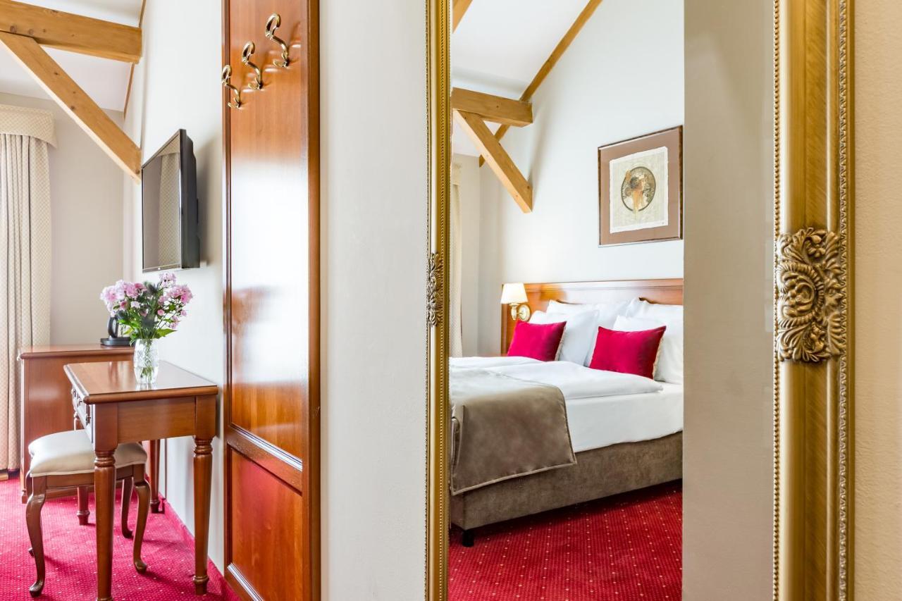Hotel Caruso Old Town Praga Zewnętrze zdjęcie